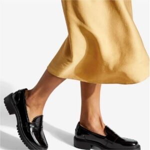 Shoe Dazzle Corena Black Loafer Flat size 8